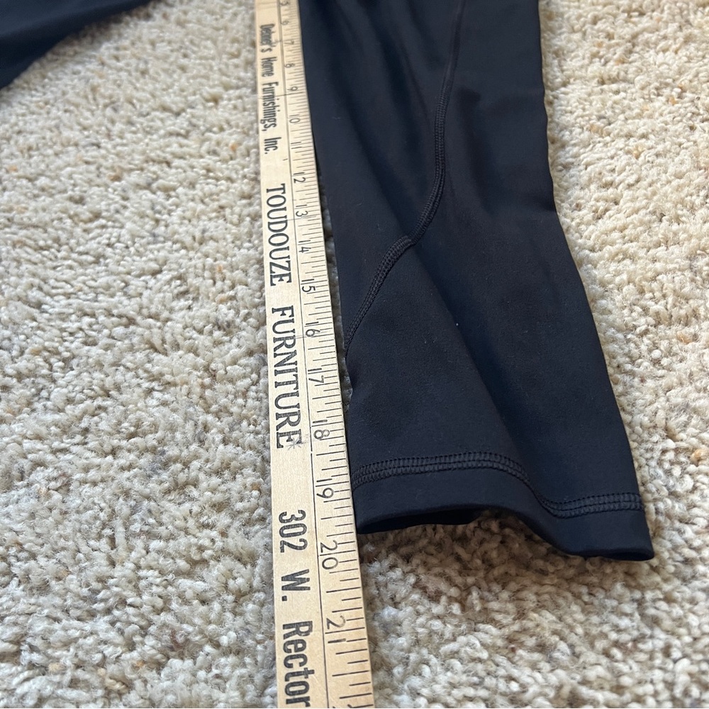 Victorias Secret Small Black On Point Crossfit Yoga Workout Active Leggings - Picture 7 of 9